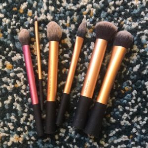 6 Real Techniques Brushes